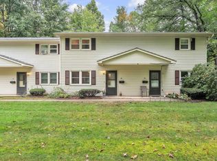 86 Pinecrest Dr UNIT 8B, Essex Junction, VT 05452
