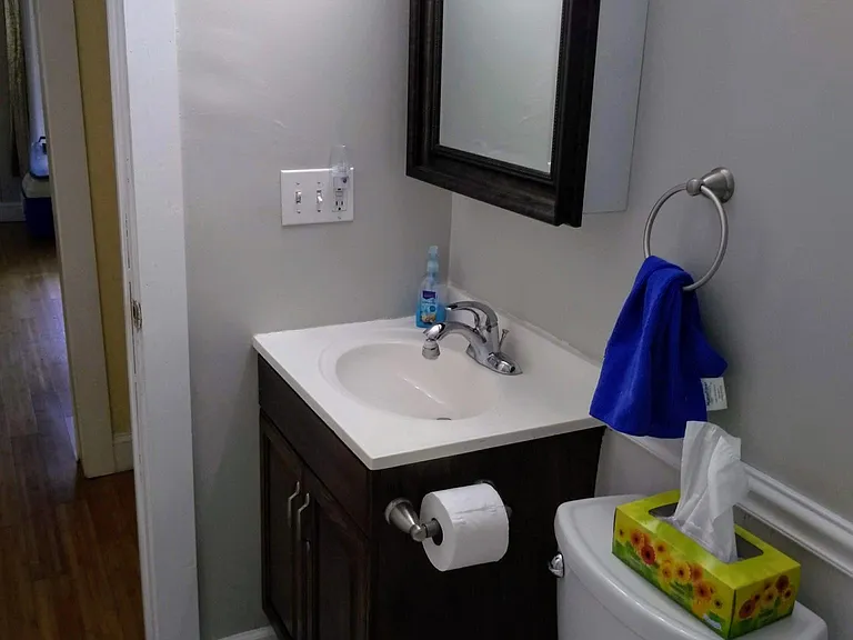 324 Shore Dr — Photo 16