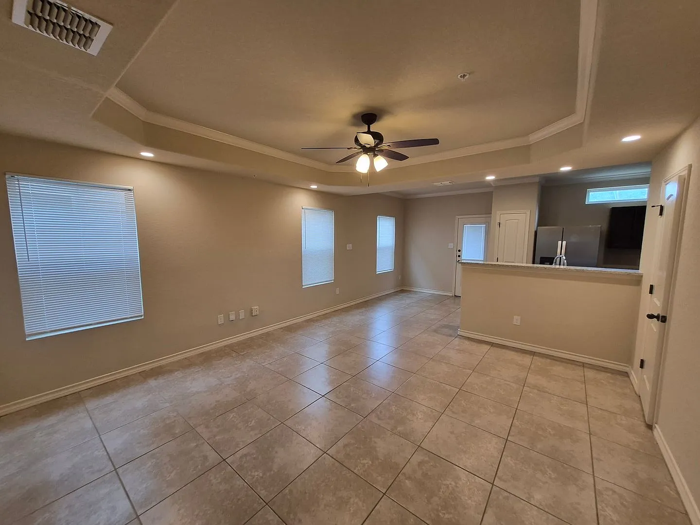 6506 Marcel Way #104, San Antonio, TX. 78233 — Photo 2