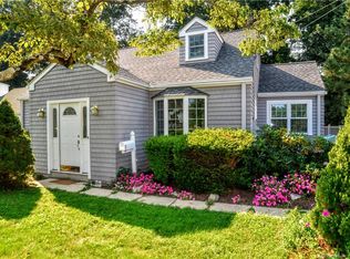 260 Loveland Rd, Stamford, CT 06905