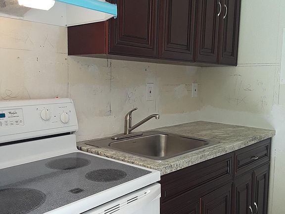 4th image of 1266 Sharazad Blvd