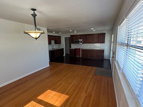 4th image of 5013 N Quapah Pl