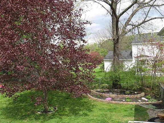 4th image of 115 Concord Dr