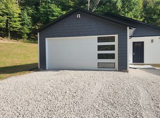 426 McCrea Ave, Dennison, OH 44621