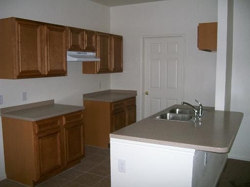 2nd image of 4005 Saint Charles Bay
