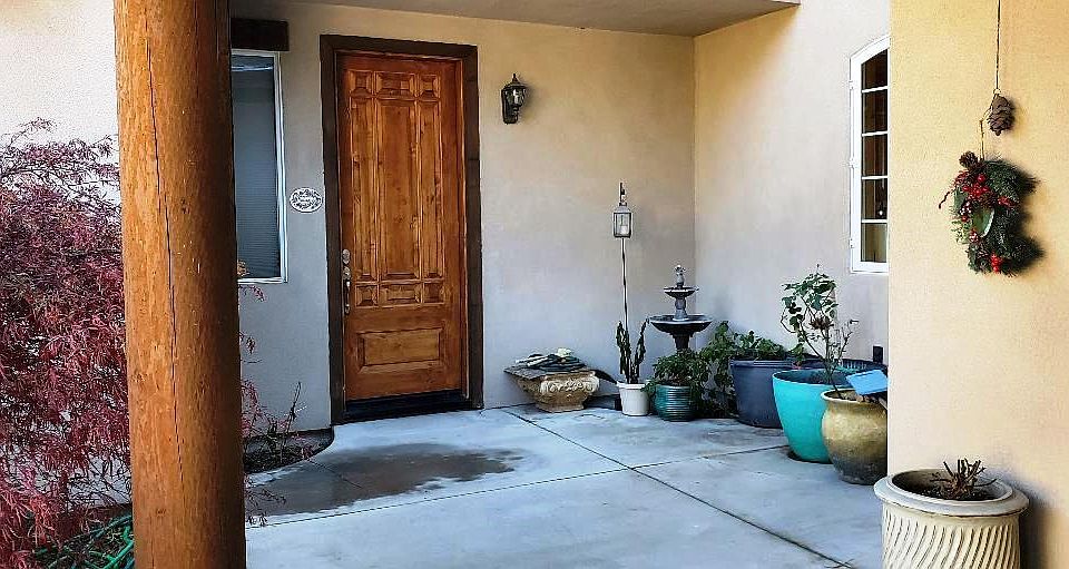Entrance casita