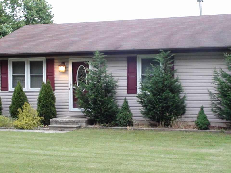 1st image of 4 Mendes Ave