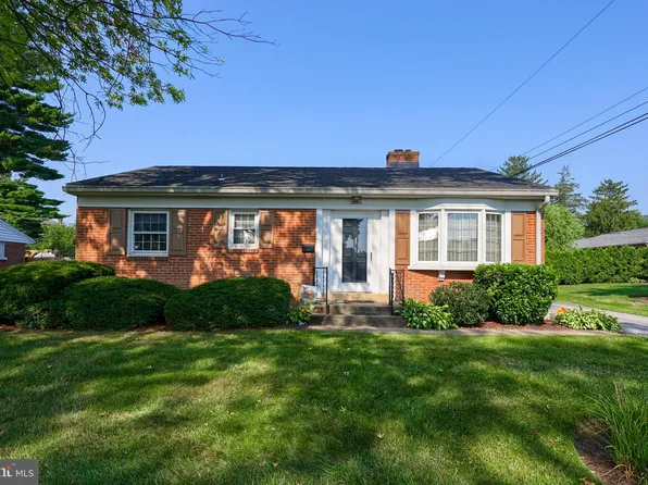 5980 Reeves Rd, East Petersburg, PA 17520