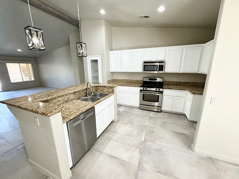 81284 Avenida Alamitos — Photo 11