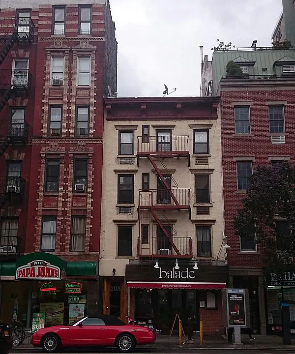 1st image of 208 1st Ave APT 3
