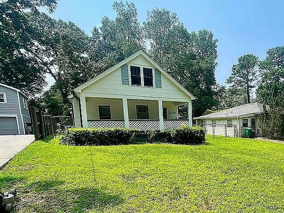 1st image of 2203 Hillcrest Ave