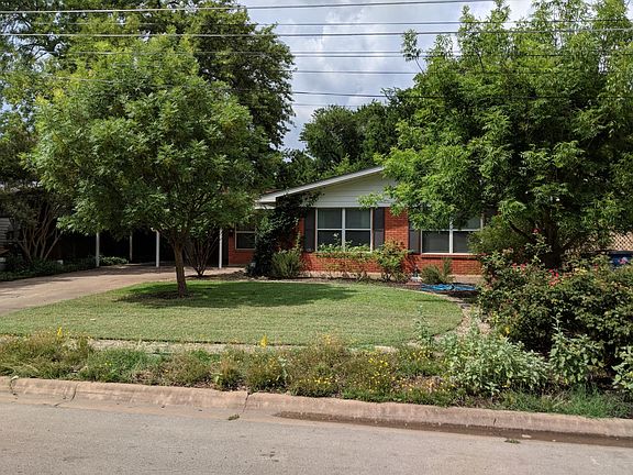 3rd image of 1202 Choquette Dr