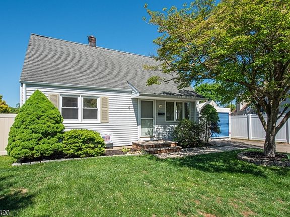 2nd image of 47 Burnside Pl
