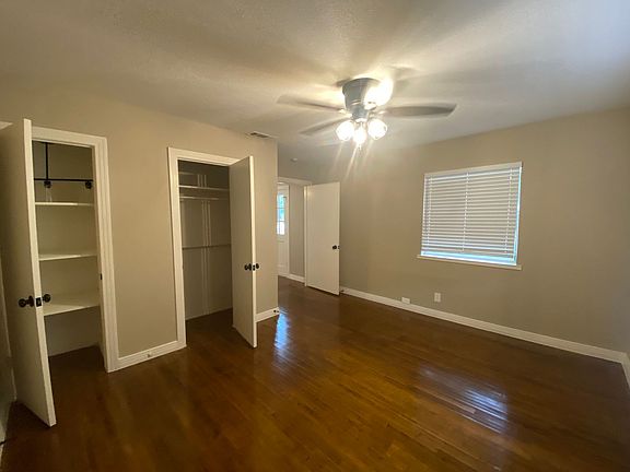 4th image of 4759 Stevens St