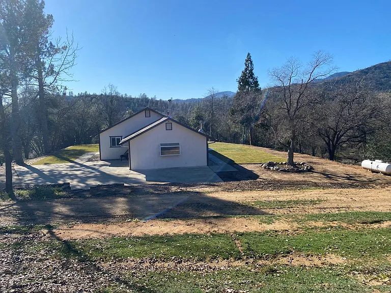 10964 Rainbow Lake Rd — Photo 3