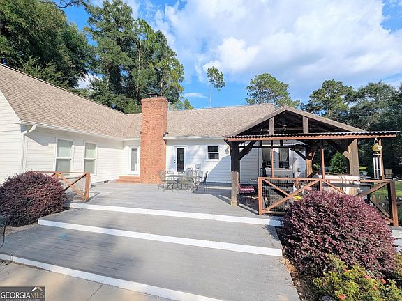 4th image of 2113 Backlake Cir