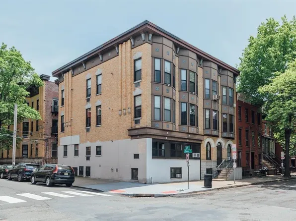 168 Coles Street image 12 of 12