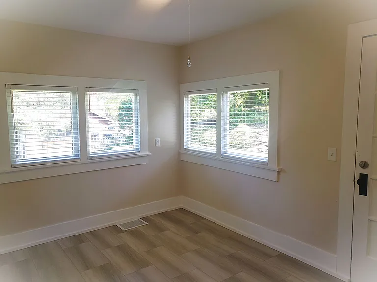 416 S 2nd St — Photo 14