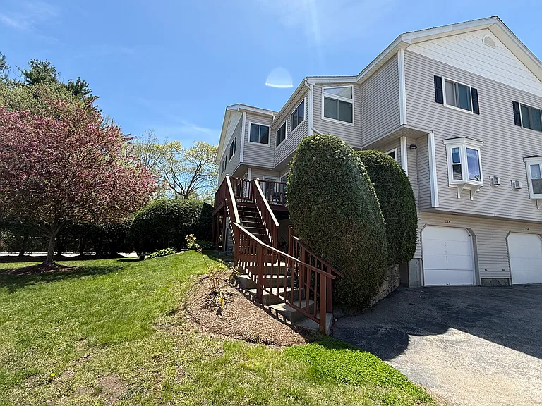 136 Algonquin Trl — Photo 1