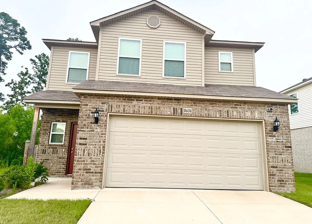 3 bed, 3.0 bath, 1722 sqft, $1,950 — Photo 1