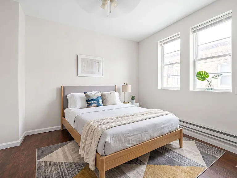 6709 Ogontz Ave — Photo 2