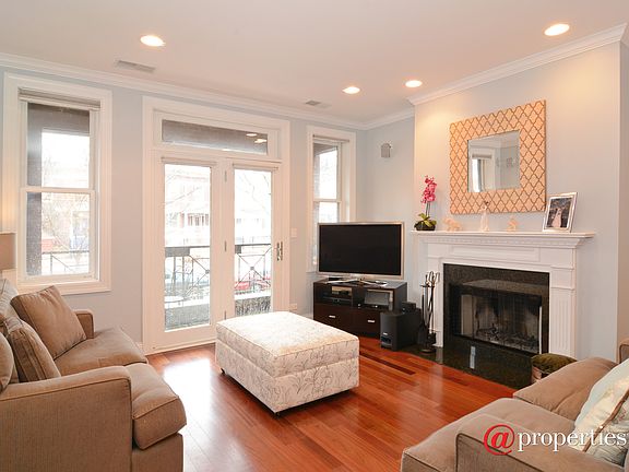 2nd image of 4322 N Ashland Ave APT 2S