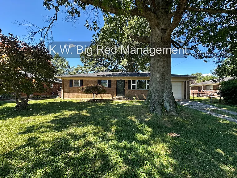721 Allentown Rd — Photo 1