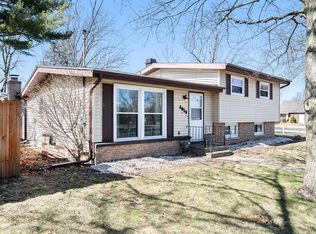 6010 Peachtree St, Portage, MI 49024