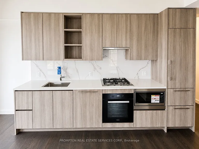 68 Esther Shiner Blvd #1811 — Photo 3