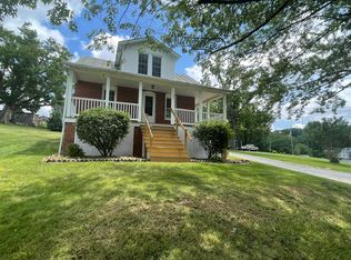 32 Weavers Rd, Harrisonburg, VA 22802