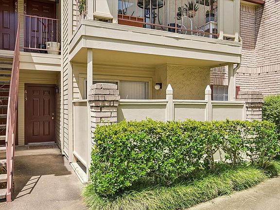 5th image of 2120 El Paseo St APT 615