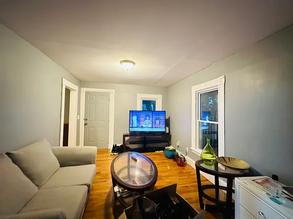 205B Laurel Street, Hartford, CT 06105