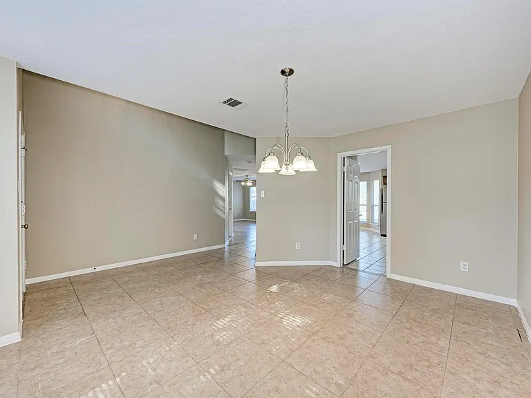 2351 Wright Cir — Photo 21