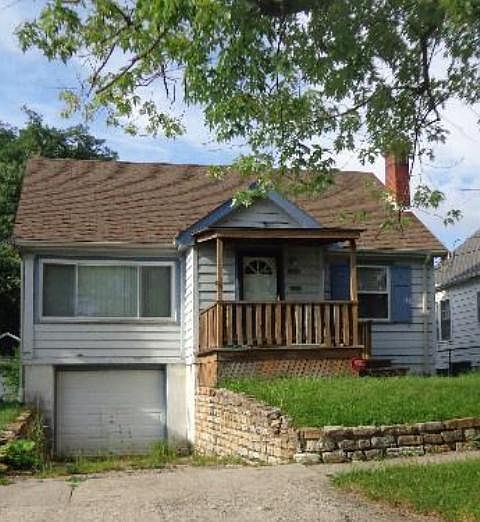 1st image of 1830 Waltham Ave