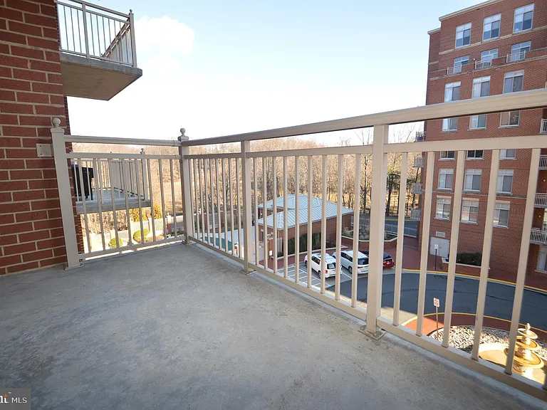 4490 Market Commons Dr #412 — Photo 19