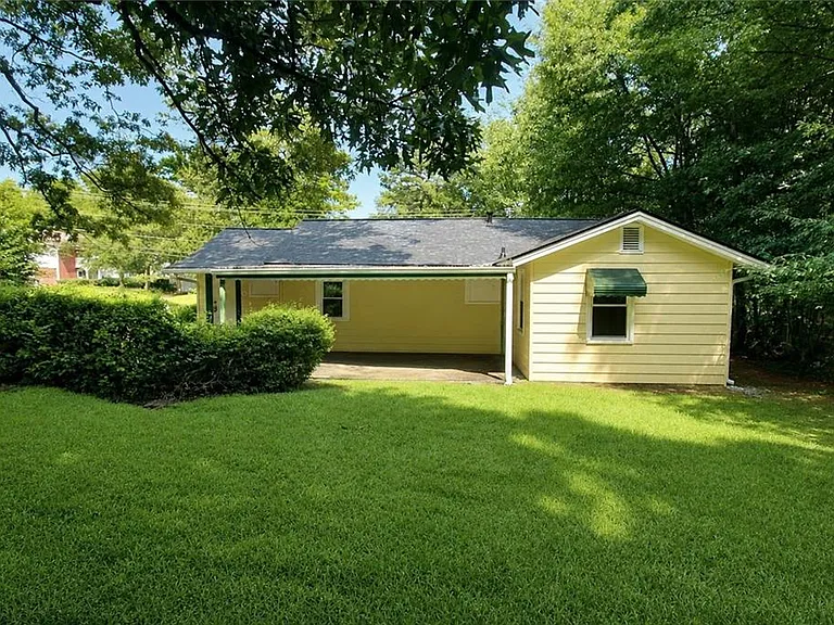 1360 Cunningham Rd SW — Photo 23