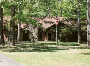 108 Sam Houston St, Hemphill, TX 75948