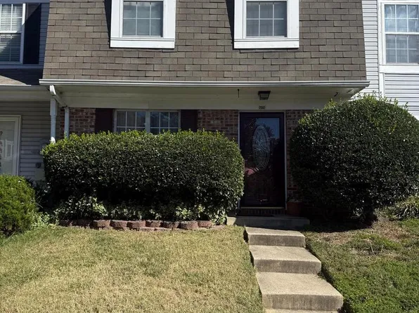 2502 Regal Pl, Waldorf, MD 20601