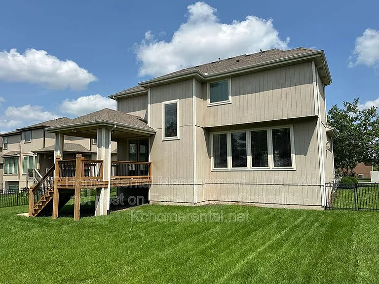 8608 W 165th Pl — Photo 46