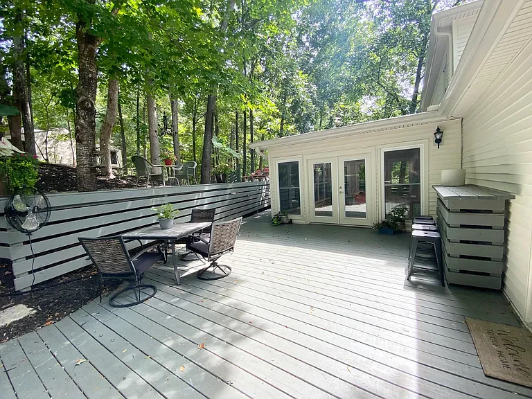 601 Spring Creek Way NE — Photo 23
