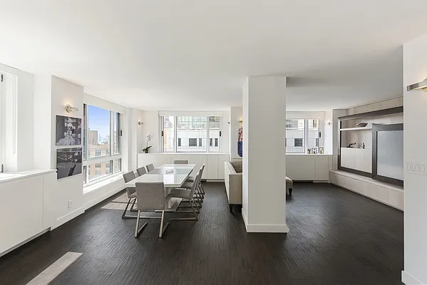 Sold by Nest Seekers International | media 12