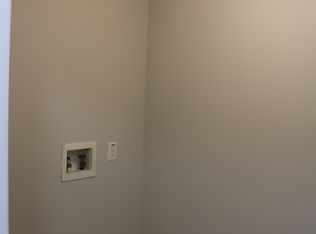 908 Grove St FLOOR 2, Irvington, NJ 07111