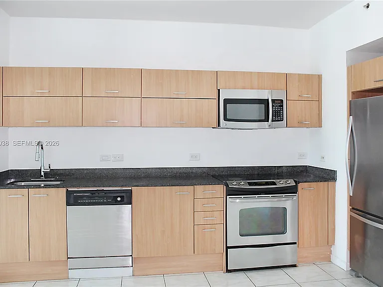 350 S Miami Ave #2713 — Photo 7