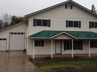 1226 6th Ave N, Gold Hill, OR 97525