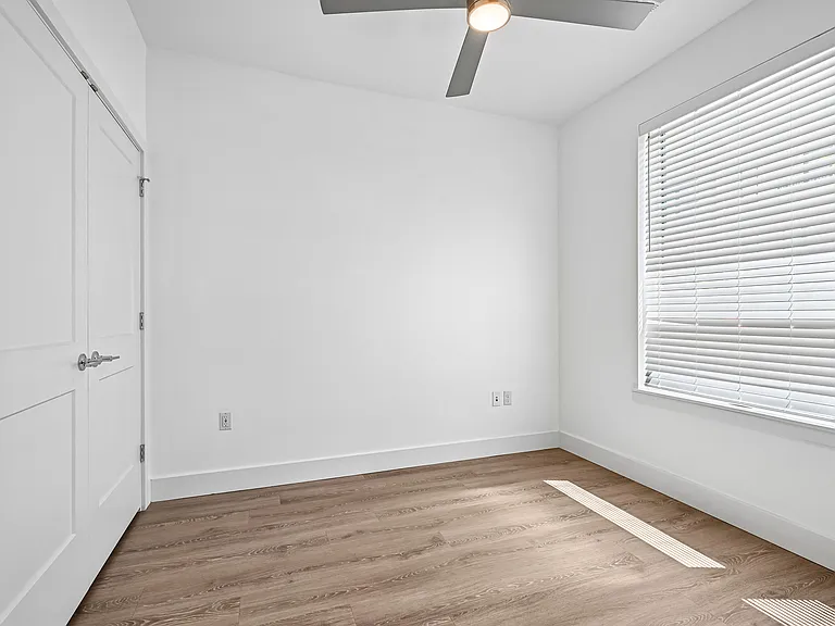 The Truette Townhomes — Photo 18