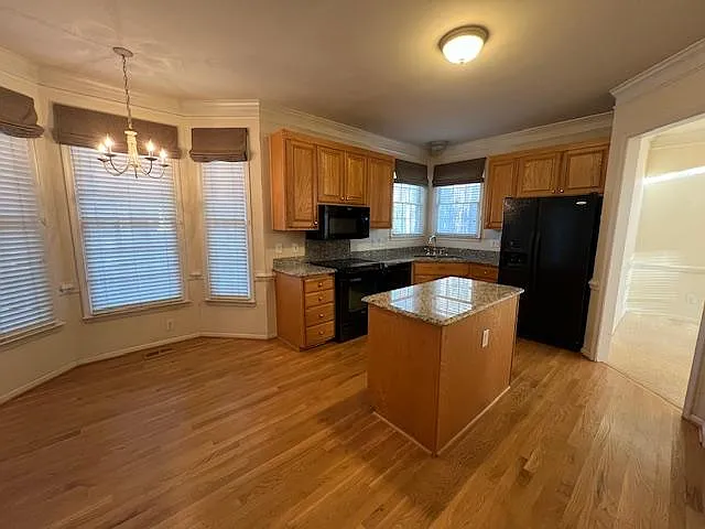 1304 Groveland Trl — Photo 12