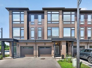 270 Melvin Ave #15, Hamilton, ON L8H 0B4