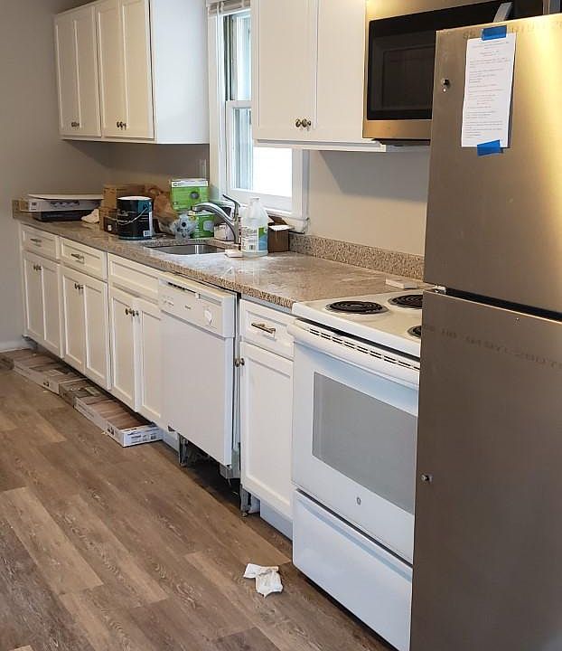 1st image of 12 Sanford St #12A