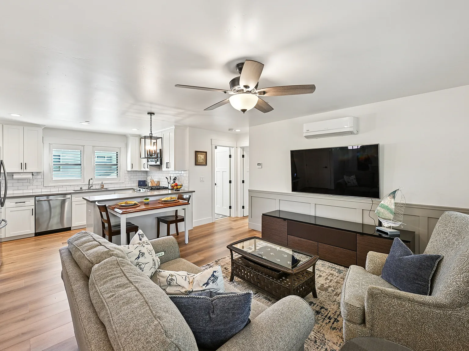 1 bed, 750 sqft, $2,650 — Photo 3