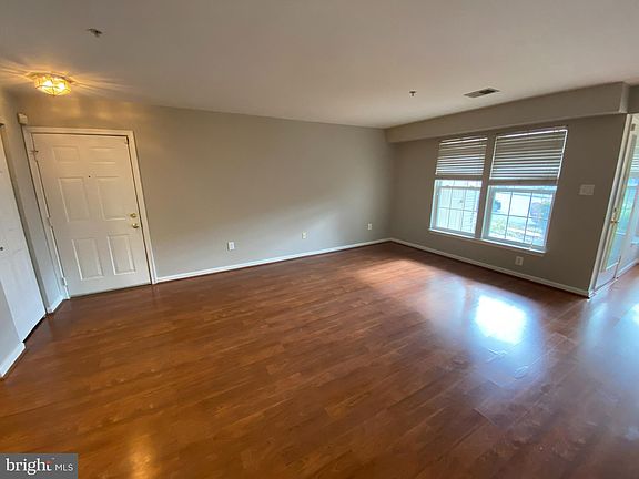 5th image of 7505 Calderon Ct APT 205